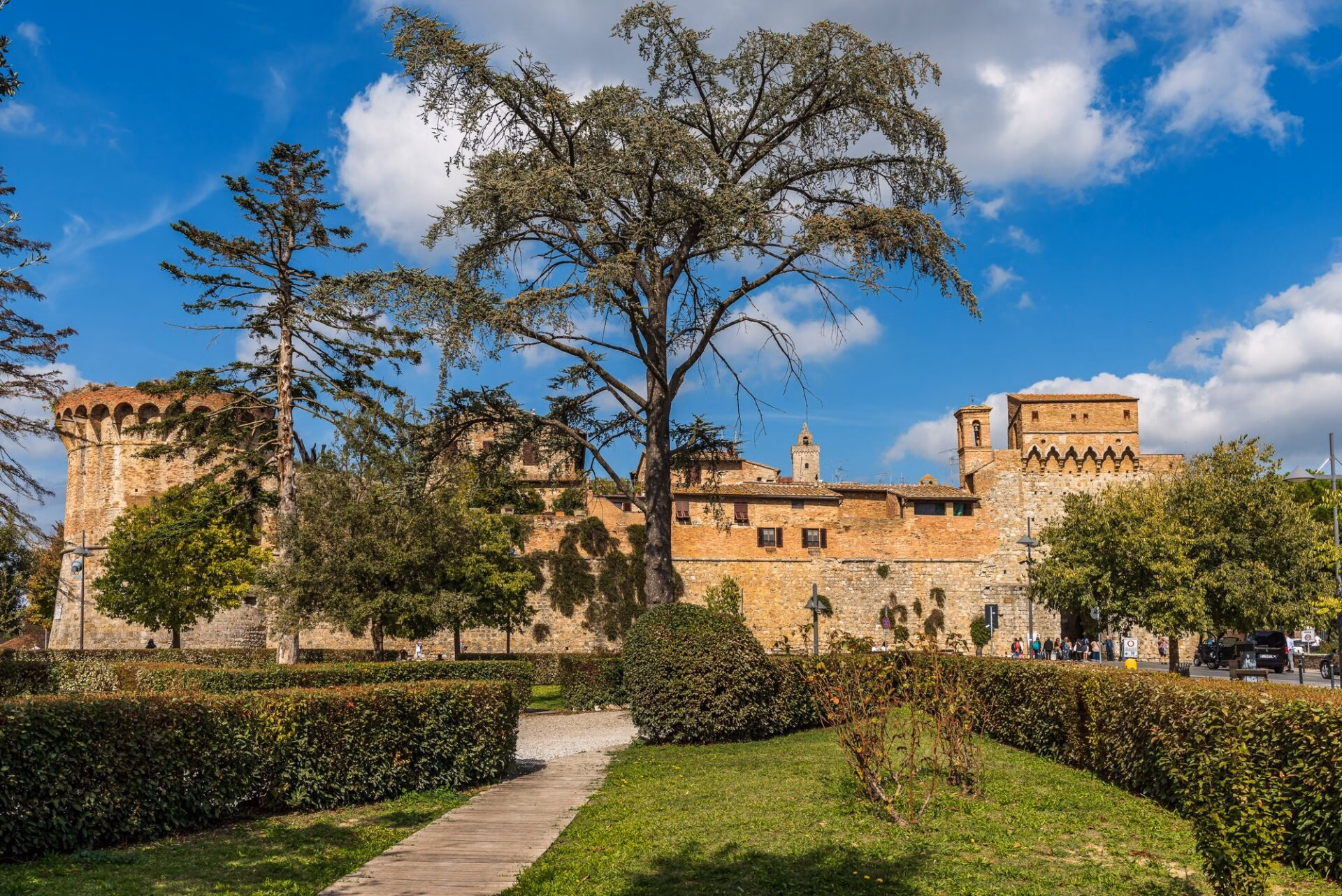 Remains of the medieval Rocca di Montestaffoli fortress in San Gimignano