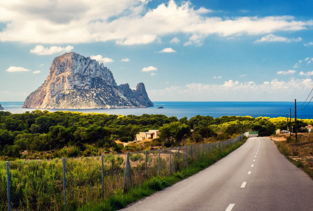 Road to Cala d'Hort