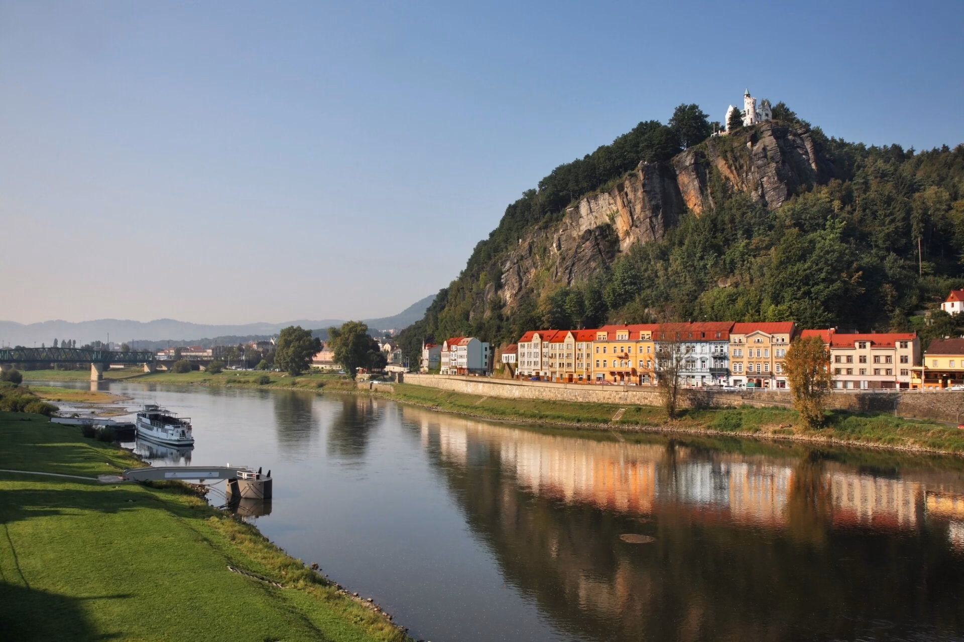 Pastýřská stěna and the Elbe riverfront in Děčín