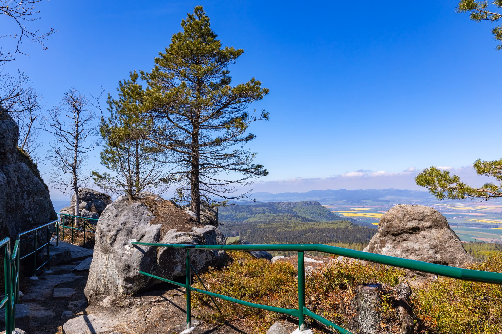 View from the viewing terrace at the summit of Szczeliniec Wielki over the Kłodzko Valley