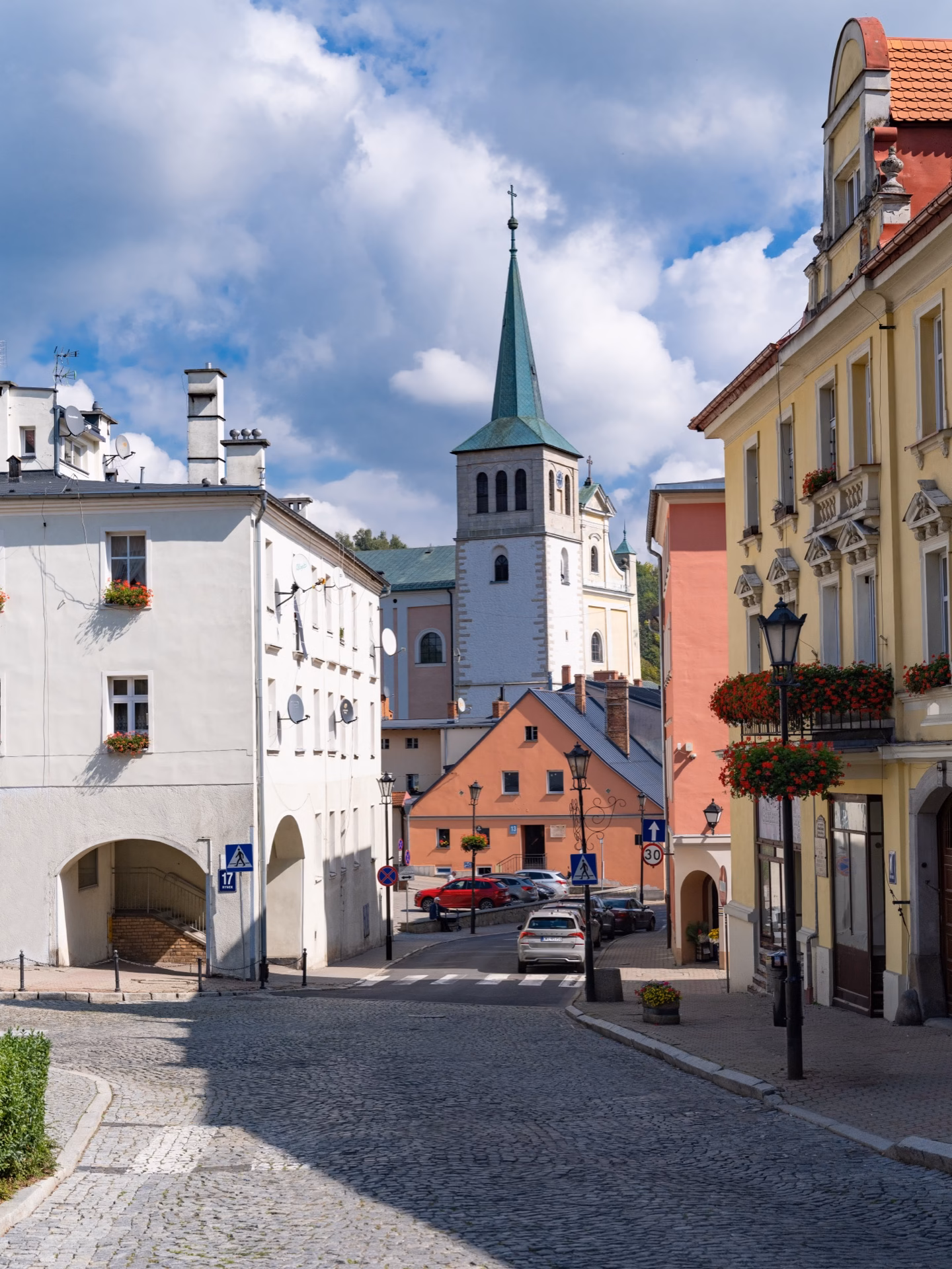 Church of St Peter and St Paul Cobbled street leading to the Church of St Peter and St Paul in Duszniki-Zdrój